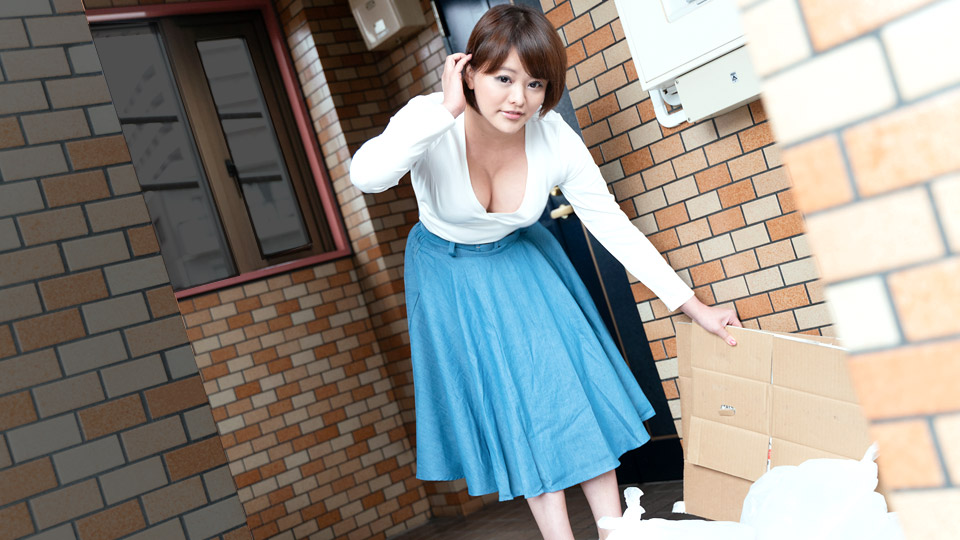 1pondo 081020_001 Braless Neighbor In The Morning: Miku Aoyama